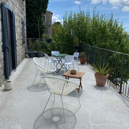 Tres Beau Studio Avec Terrasse Дзондза Экстерьер фото